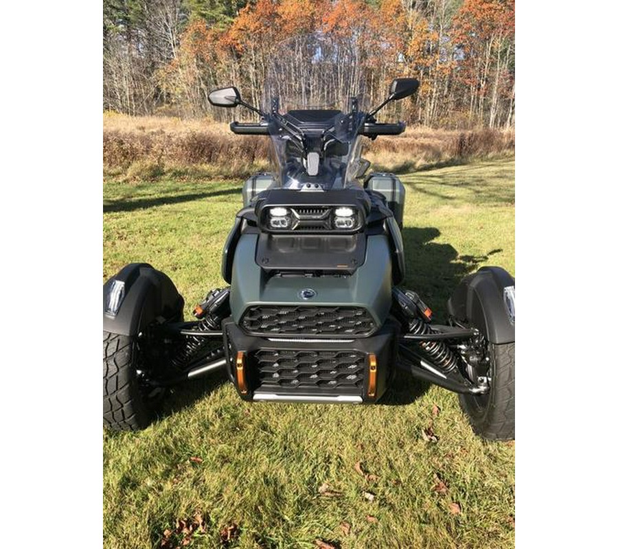 2025 Can-Am® Canyon Redrock