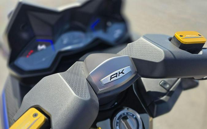 Used 2022 KYMCO AK 550i