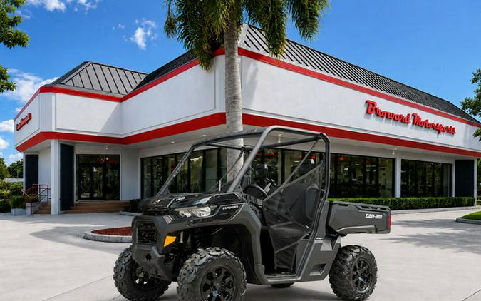 2026 Can-Am Defender DPS HD9 Stealth Black