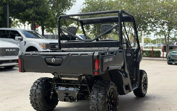 2026 Can-Am Defender DPS HD9 Stealth Black