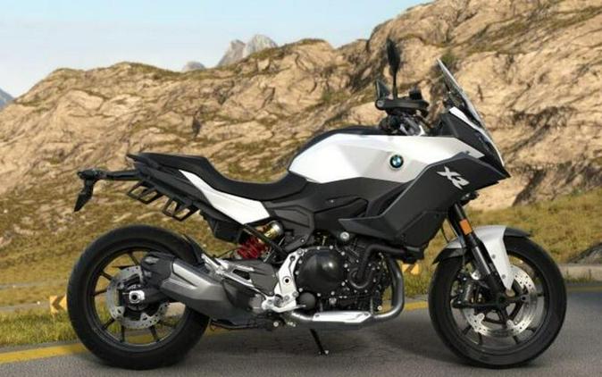 2024 BMW F 900 XR Light White