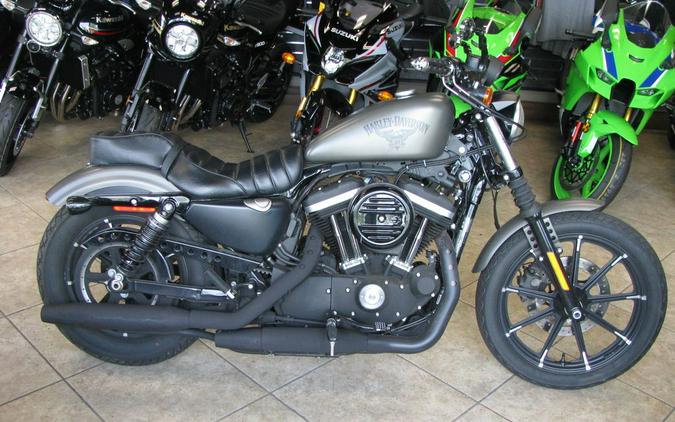 2018 Harley-Davidson® XL883N - Sportster® Iron 883™