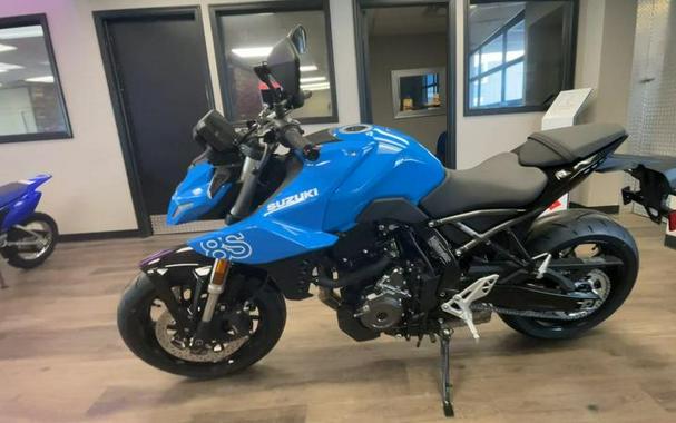 2025 Suzuki GSX-8S