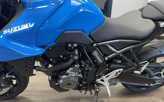 2025 Suzuki GSX-8S