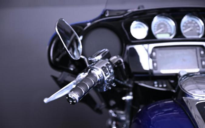 2017 Harley-Davidson® FLHTKL - Ultra Limited Low