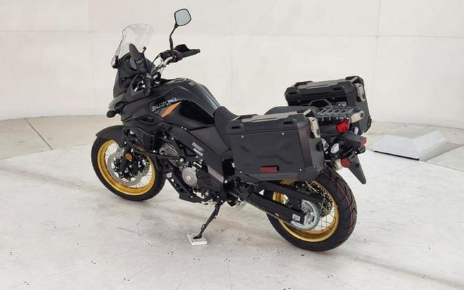 2025 Suzuki V-Strom 650XT Adventure