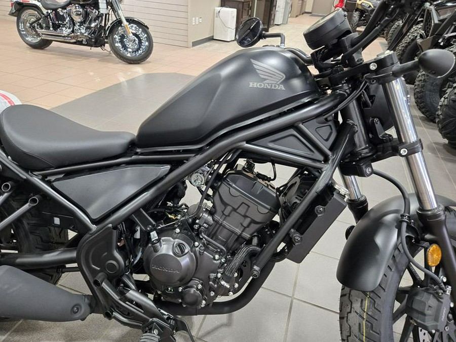 New 2025 HONDA REBEL 300