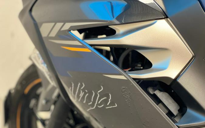 2023 Kawasaki Ninja 400 ABS