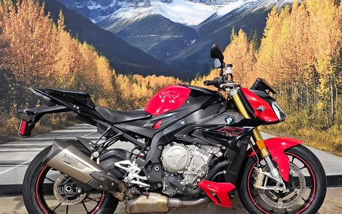 2017 BMW S 1000 R