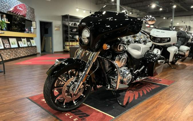 2023 Indian Motorcycle® Chieftain® Limited Black Metallic