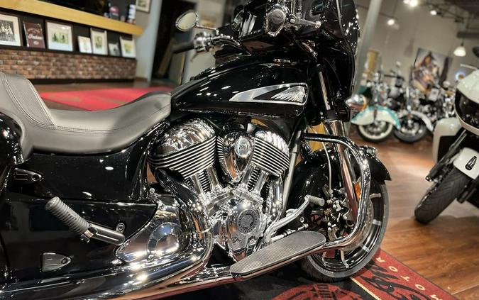 2023 Indian Motorcycle® Chieftain® Limited Black Metallic