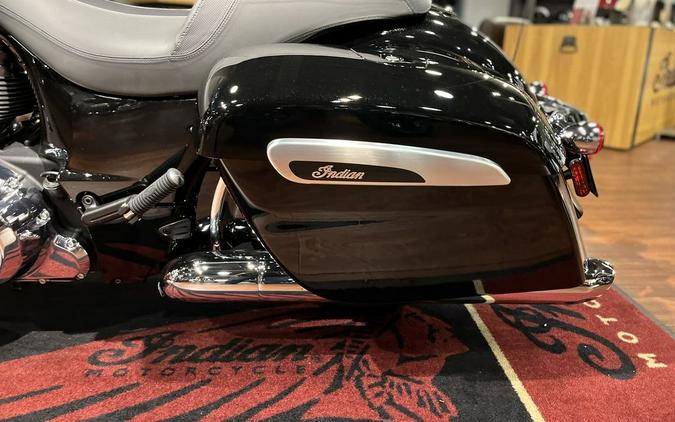 2023 Indian Motorcycle® Chieftain® Limited Black Metallic