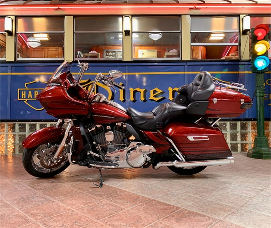 2015 Harley-Davidson CVO Road Glide Ultra