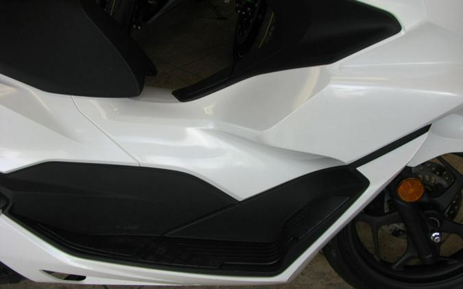 2022 Honda® PCX ABS