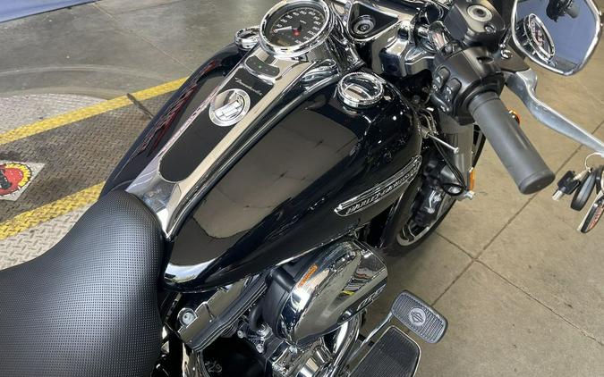 2015 Harley-Davidson® FLRT - Freewheeler™