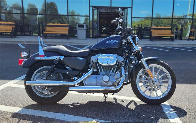 2009 Harley-Davidson Sportster 883 Low