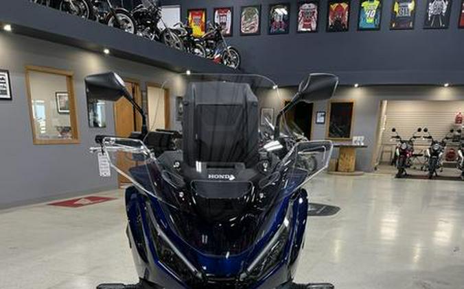 2025 Honda® NT1100 DCT