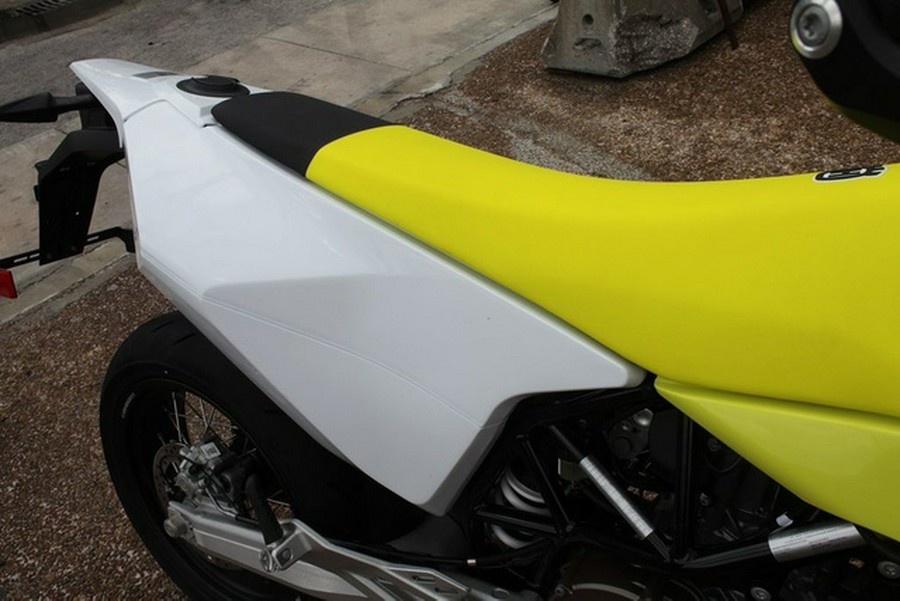2026 Kawasaki KLX 300SM