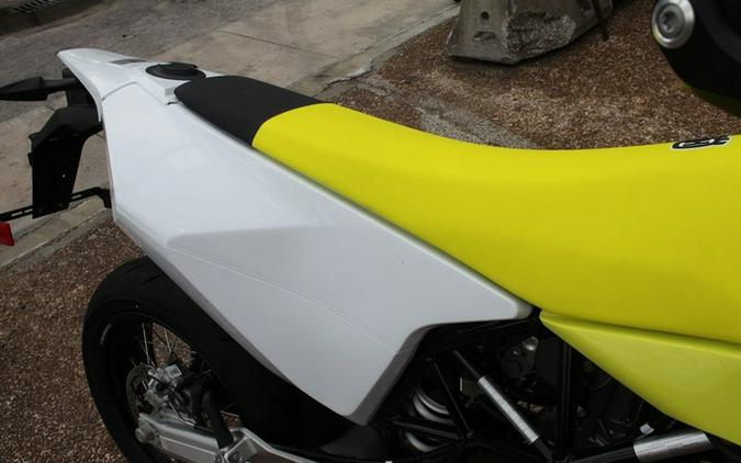 2026 Kawasaki KLX 300SM