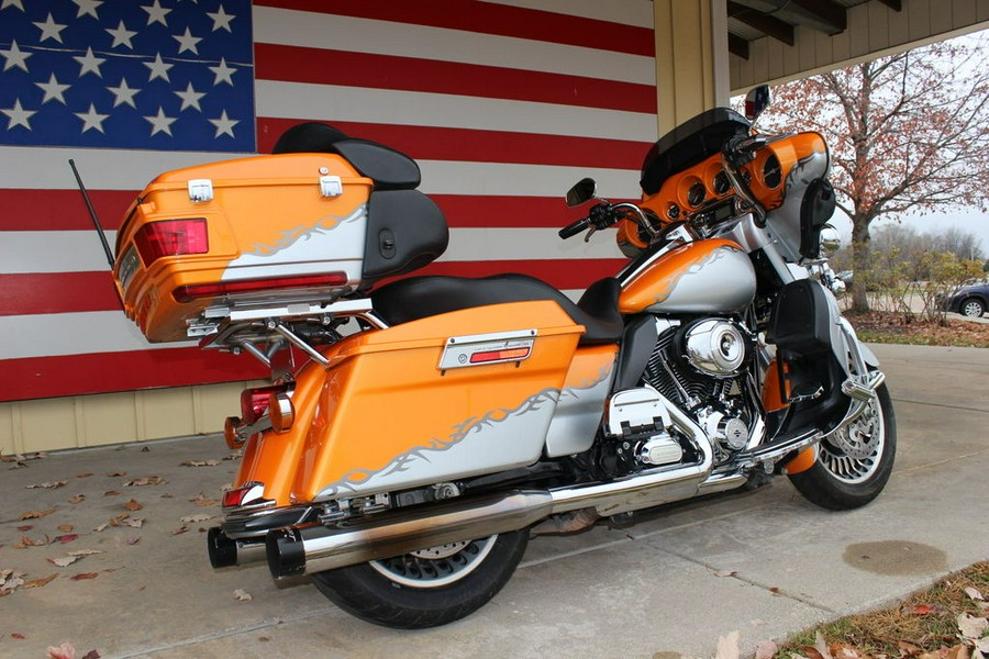 2013 Harley-Davidson® FLHTCU - Electra Glide® Ultra Classic®