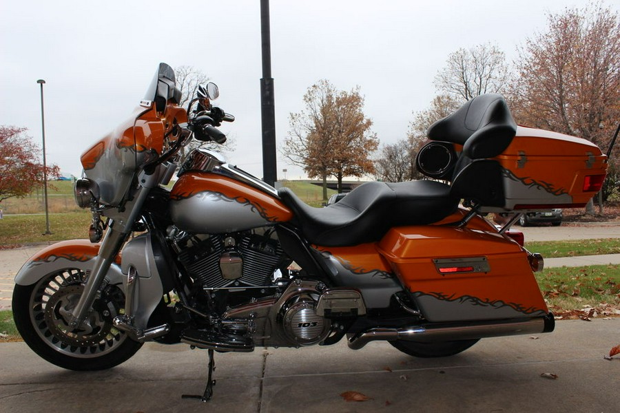 2013 Harley-Davidson® FLHTCU - Electra Glide® Ultra Classic®