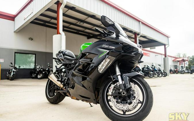2022 Kawasaki Ninja H2 SX SE