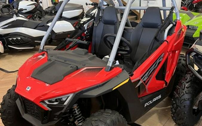 2026 Polaris RZR 200 EFI