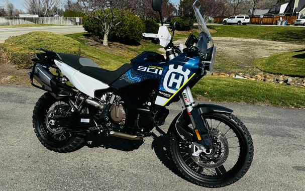 2023 Husqvarna Motorcycles Norden 901