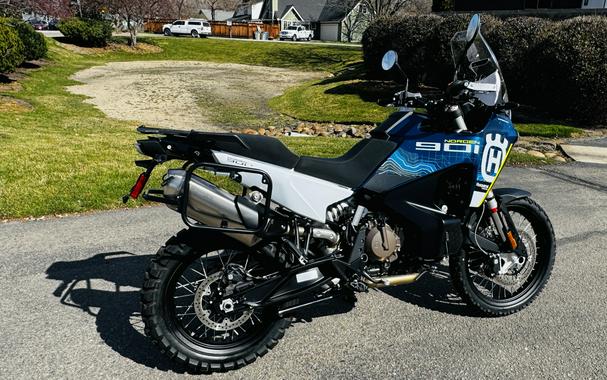2023 Husqvarna Motorcycles Norden 901