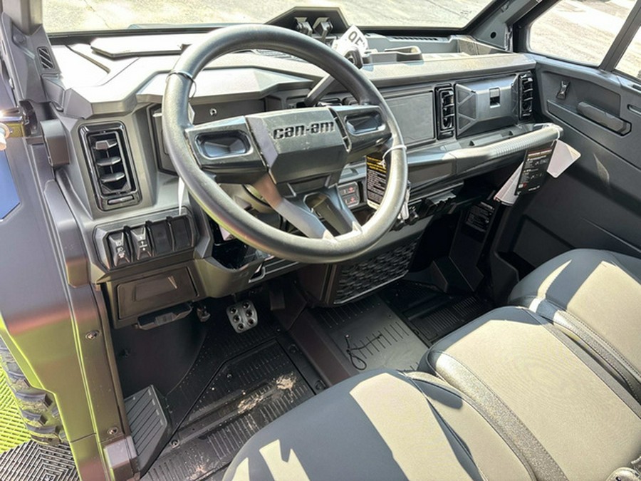 2026 Can-AM DEFENDER MAX XT CAB HD11
