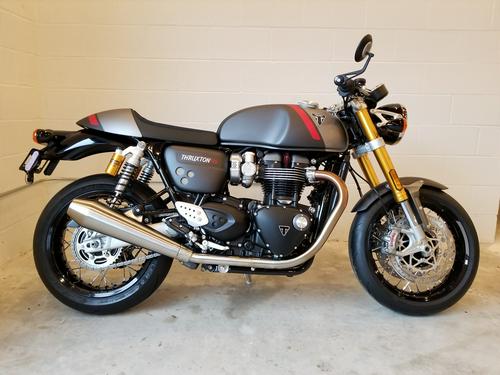 2020 Triumph Thruxton RS Review (17 Fast Facts)