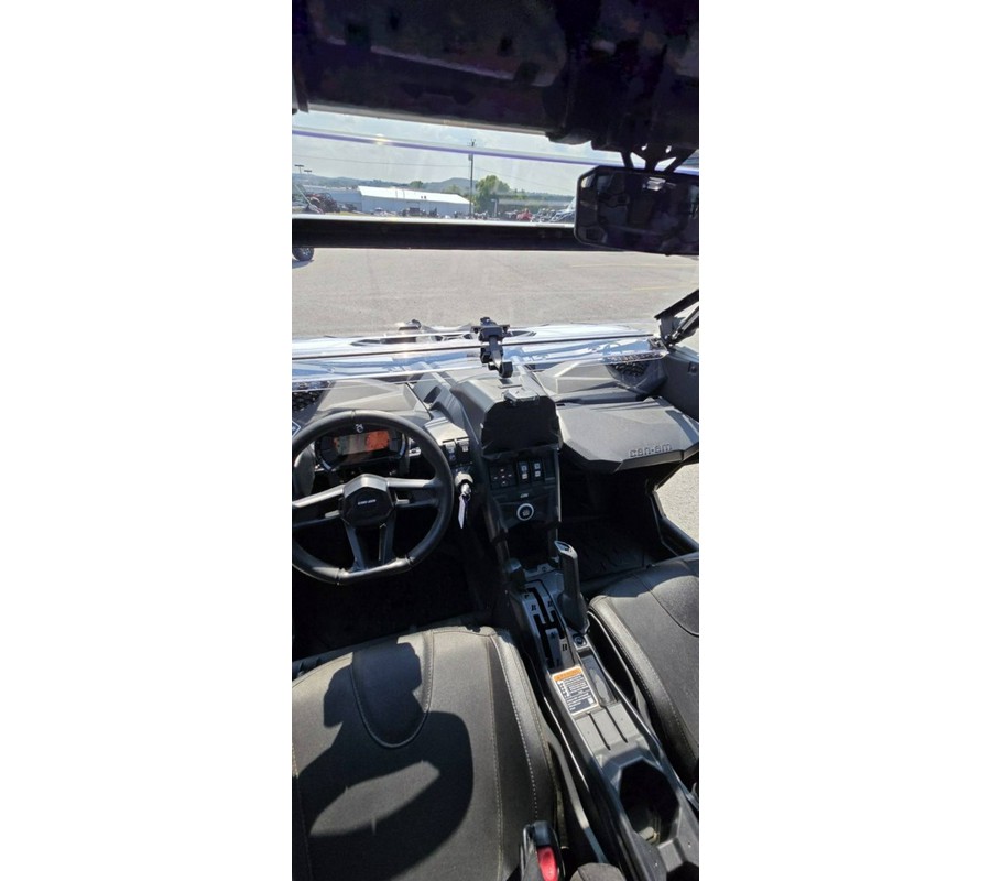 2023 Can-Am Maverick X3 MAX DS Turbo RR 64