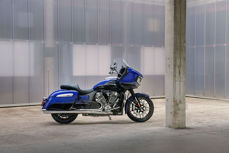 2022 Indian Motorcycle Challenger® Limited