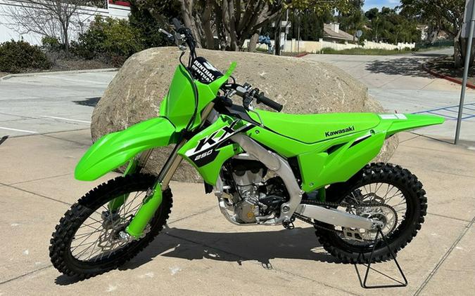 FIRST LOOK! 2024 KAWASAKI KX250, KX112, KX85 & KX65 MODELS