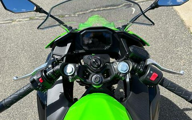 2024 Kawasaki Ninja 500 KRT Edition SE ABS