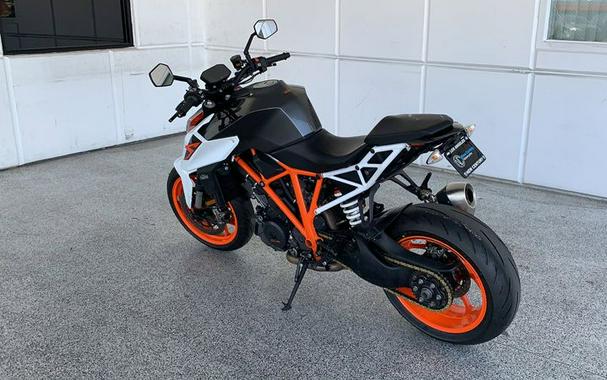 2018 KTM 1290 SUPER DUKE R