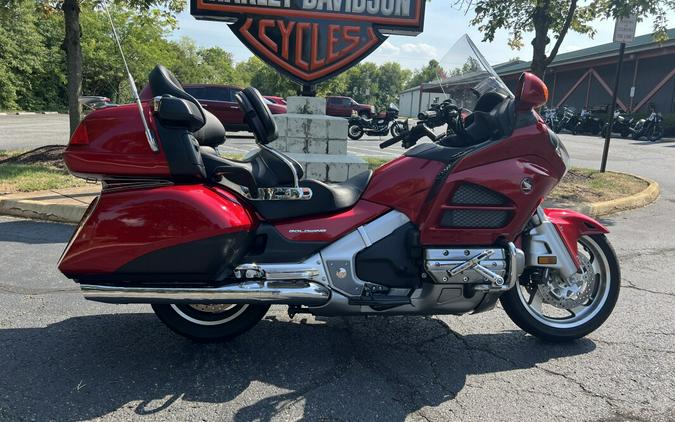 2017 HONDA GOLDWING (GL18HPMH)