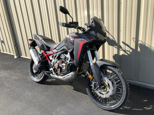 2020 Honda Africa Twin Adventure Sports ES DCT Review (18 Fast Facts)