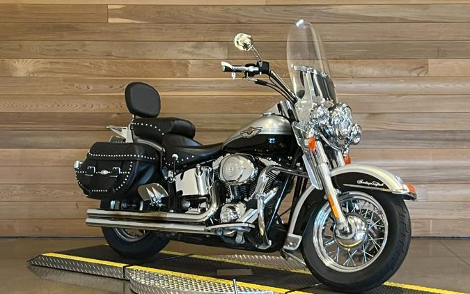 2003 Harley-Davidson FLSTC/FLSTCI Heritage Softail® Classic