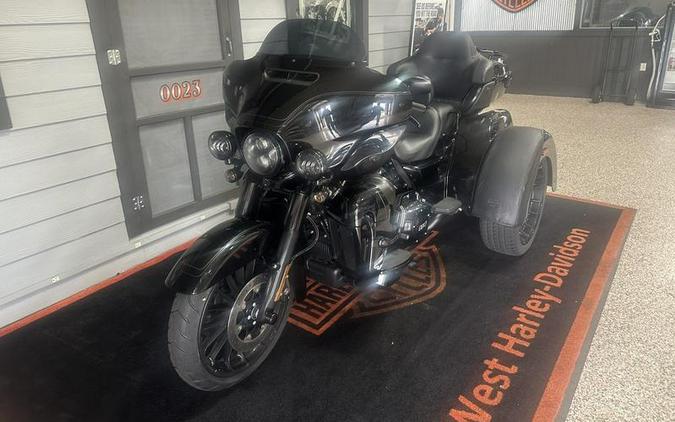2025 Harley-Davidson® FLHTCUTG - Tri Glide® Ultra