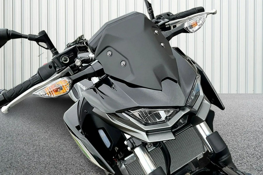2025 Kawasaki Z500 ABS