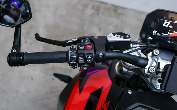 2026 BMW R 1300 R