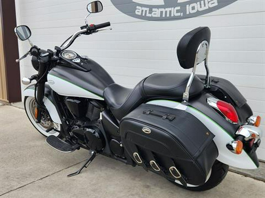 2015 Kawasaki Vulcan® 900 Classic