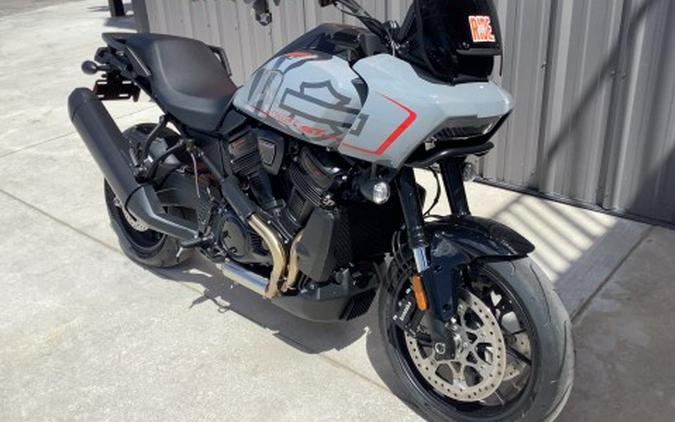 2026 Harley-Davidson Pan America® 1250 ST