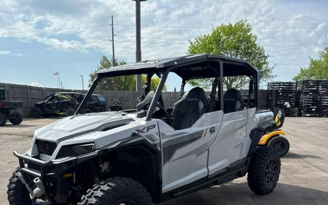 2026 Polaris® General XP 4 1000 Sport