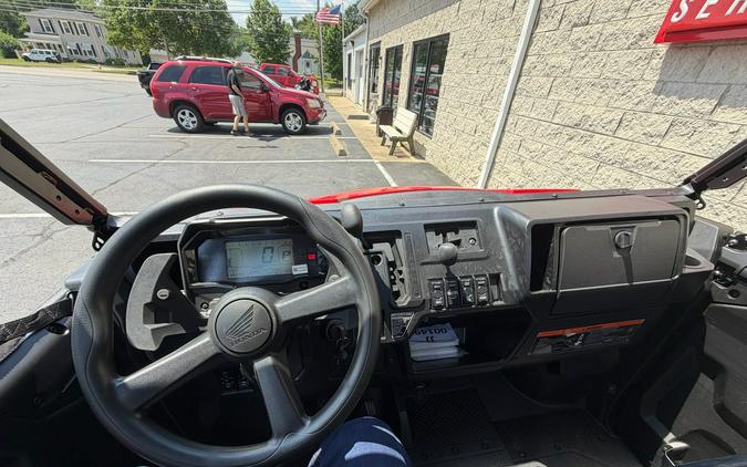 2026 Honda Pioneer 1000 Deluxe