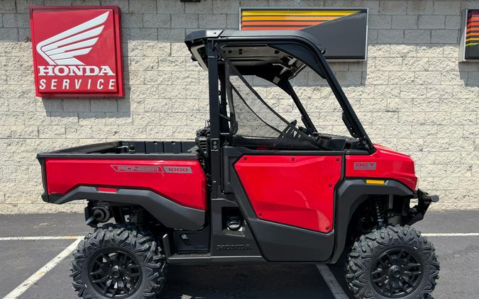 2026 Honda Pioneer 1000 Deluxe