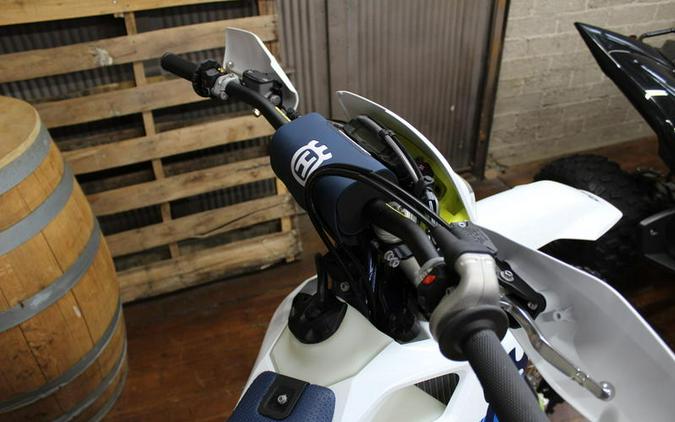 2024 Husqvarna® TE 300