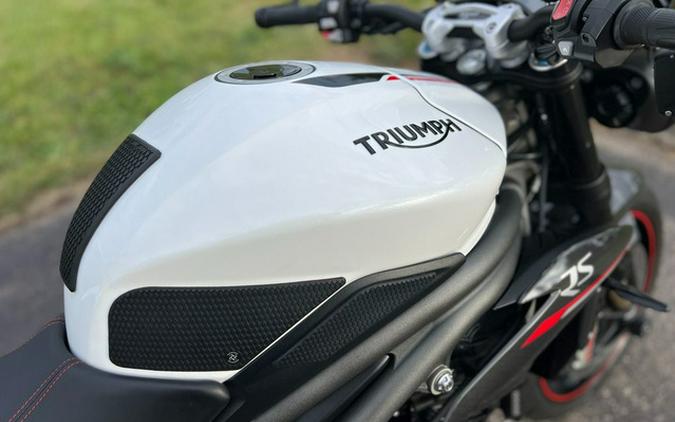 2019 Triumph Speed Triple RS Crystal White Metallic RS