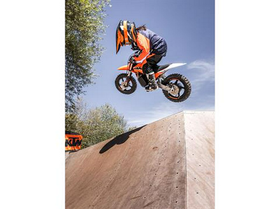 2025 KTM SX-E 2